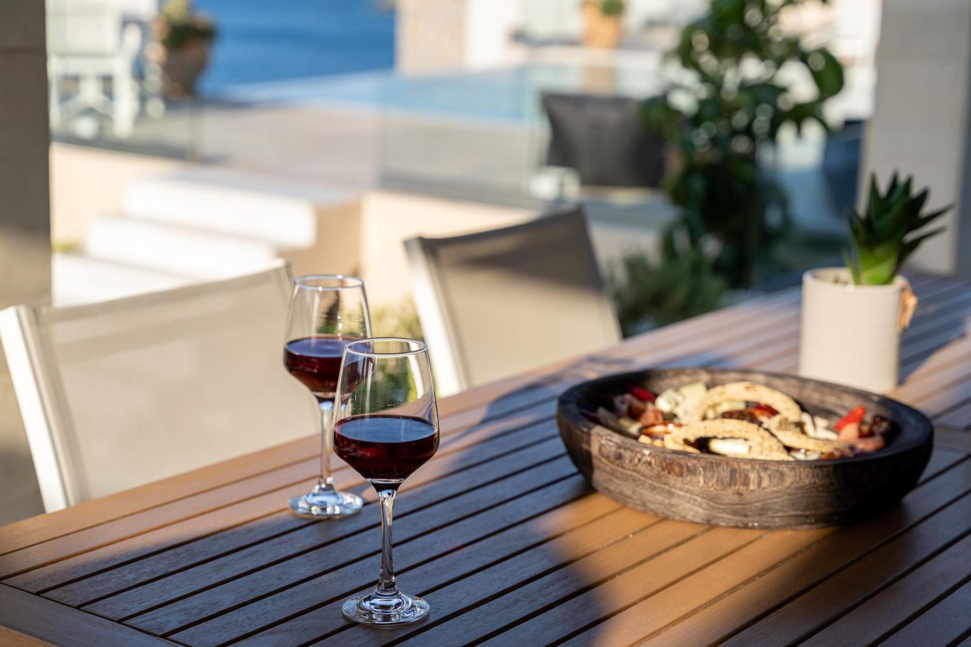 Amazing View Villa Aliki With Infinity Pool & Spa ليغاريا المظهر الخارجي الصورة